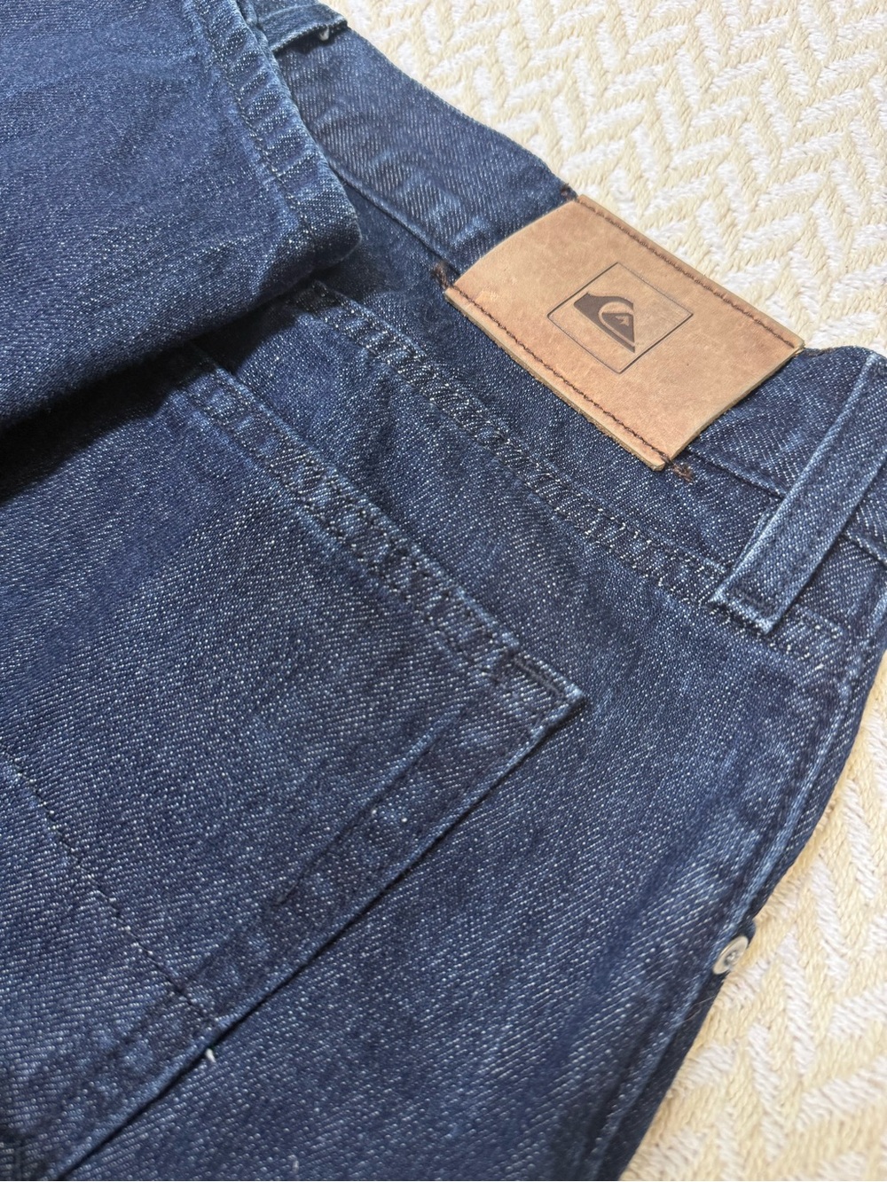 Quiksilver Regular Fit Straight Leg Jeans Men's 34 EUC